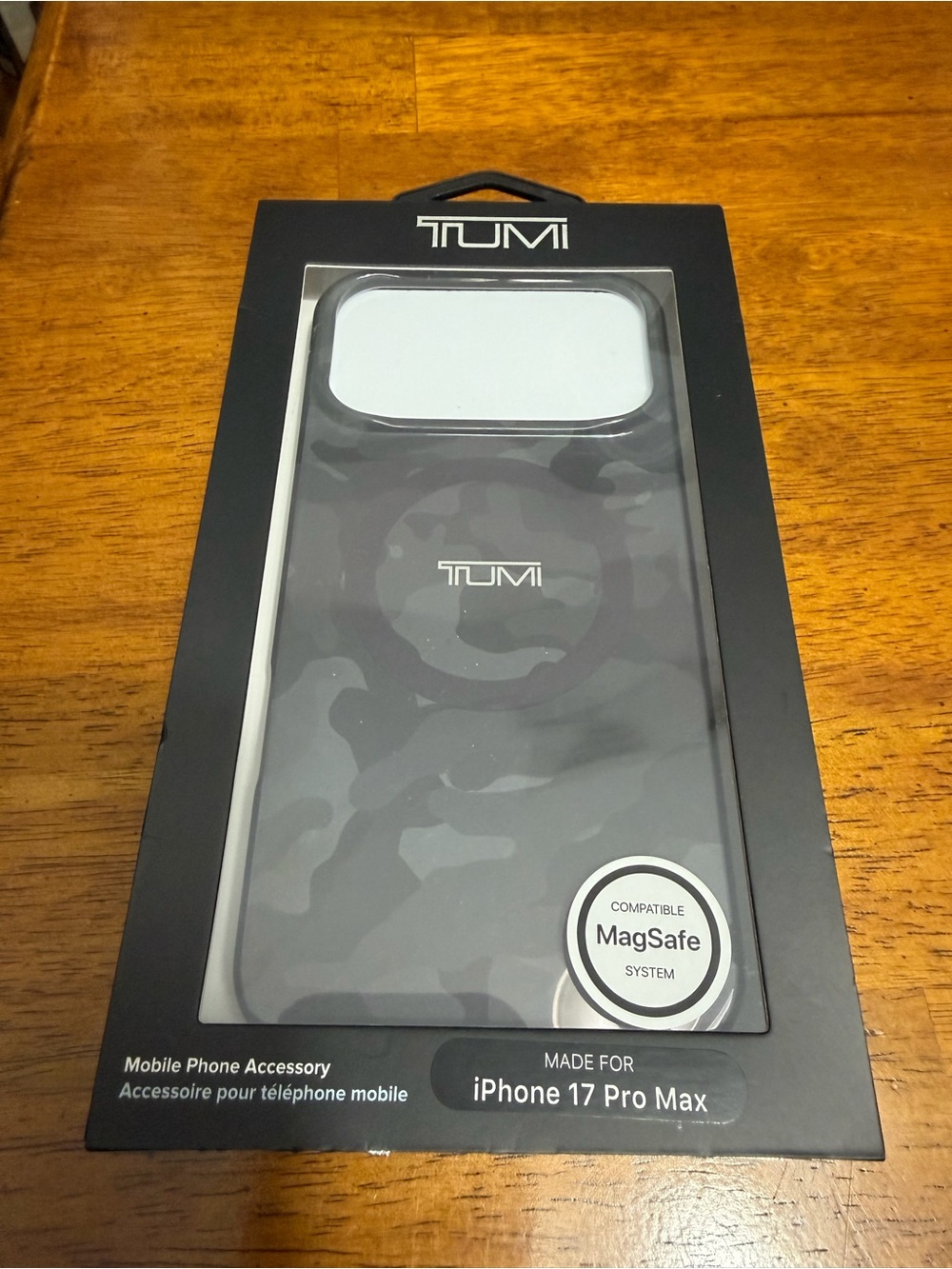 Brand New TUMI iPhone 17 Pro Max MagSafe CAMO Black Phone Case Retail $150